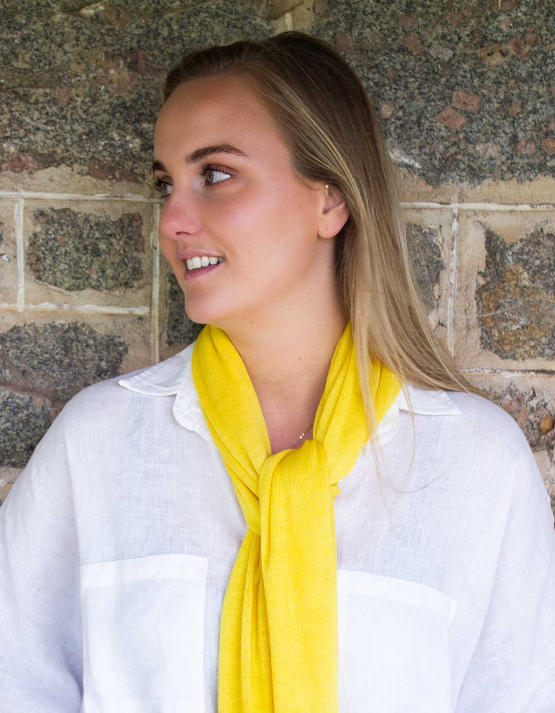 Daffodil Classic Scarf